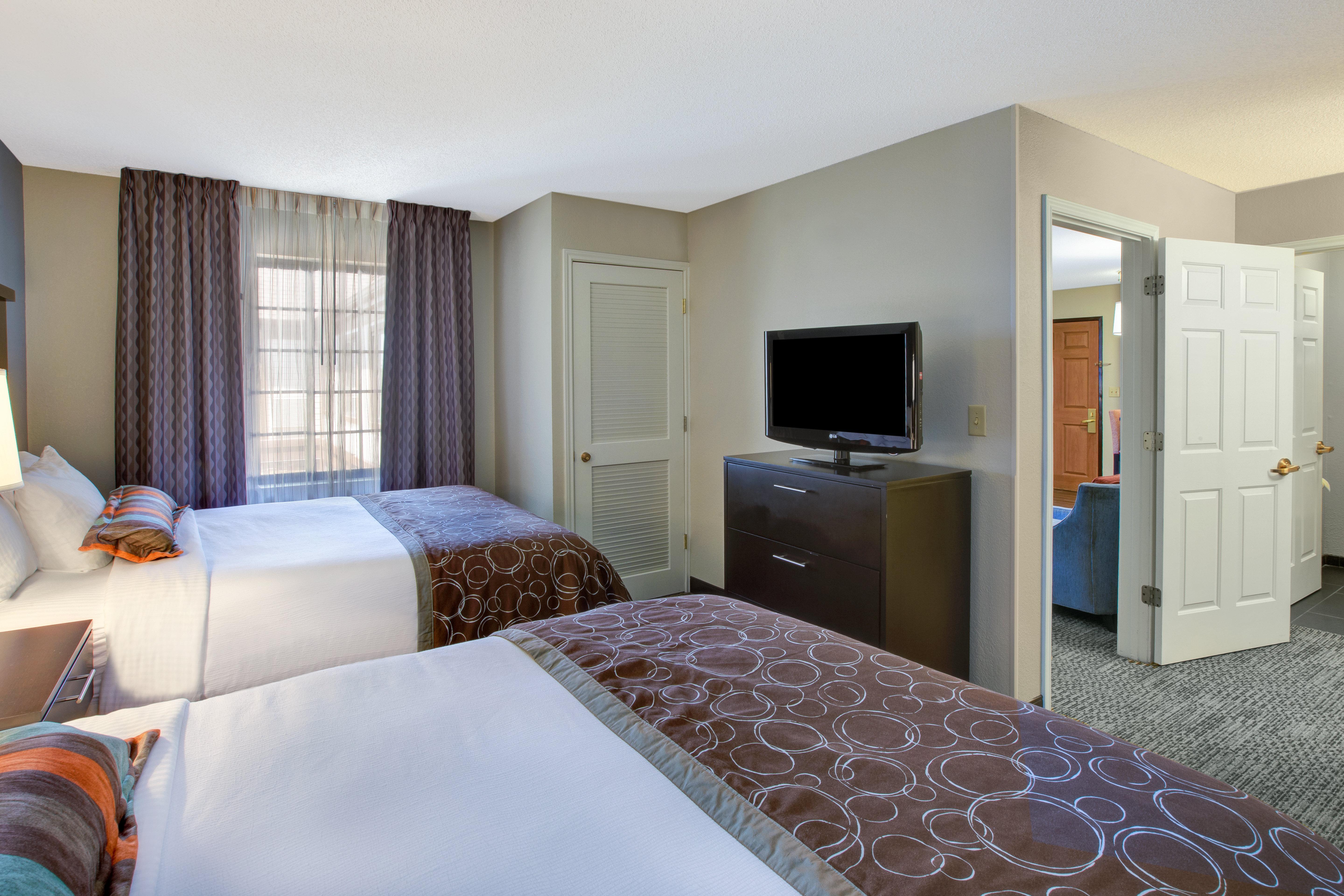 Staybridge Suites Louisville - East By Ihg Exteriör bild