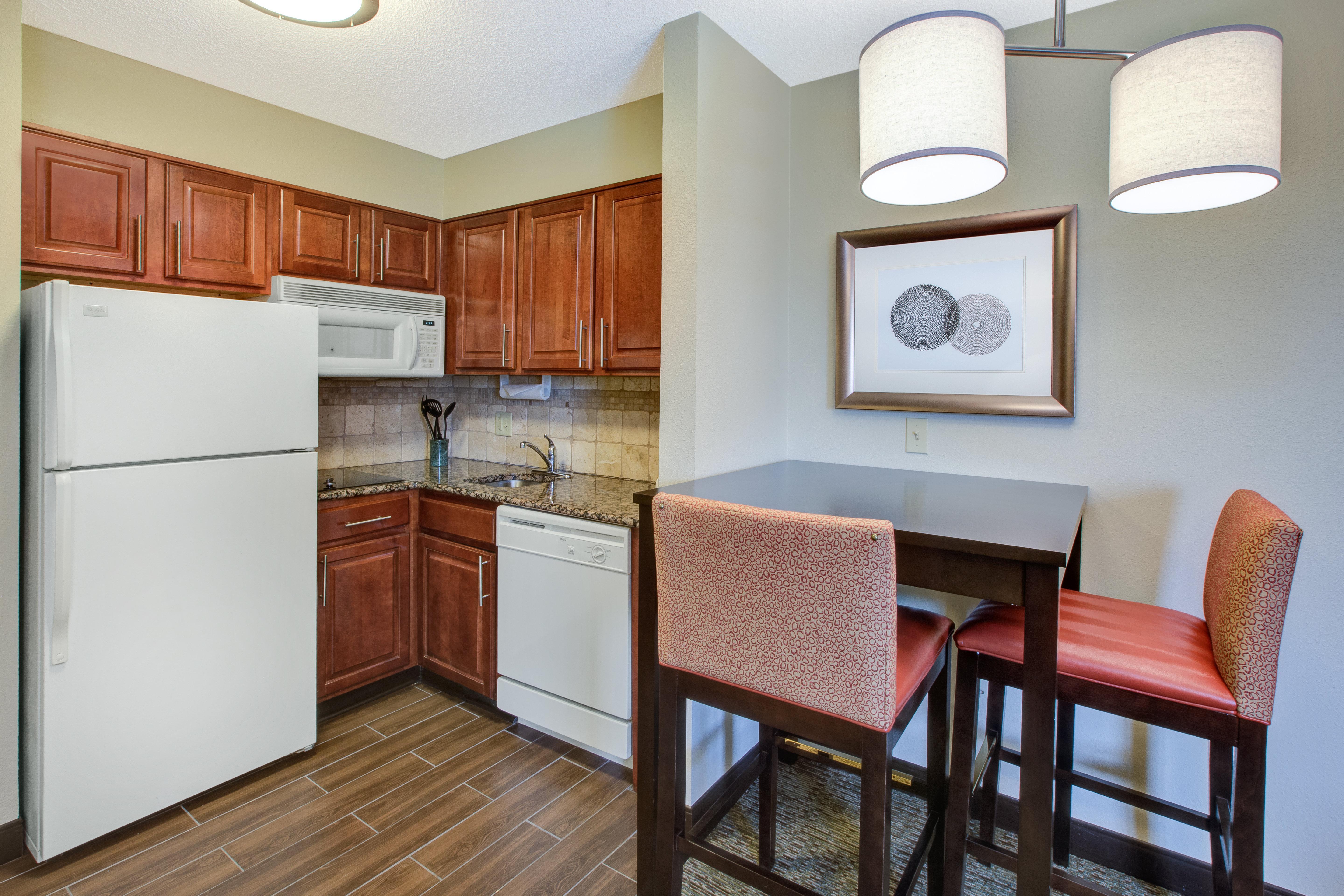 Staybridge Suites Louisville - East By Ihg Exteriör bild