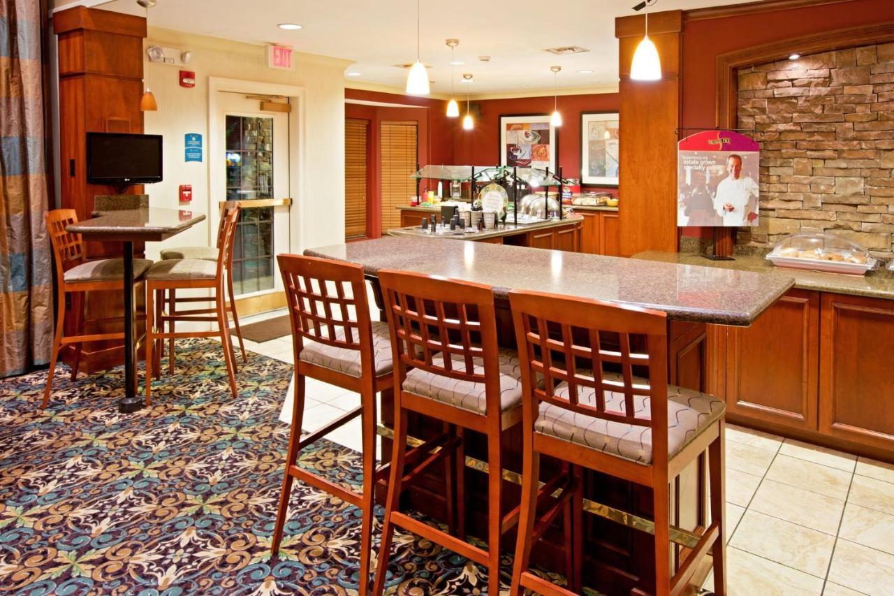 Staybridge Suites Louisville - East By Ihg Exteriör bild