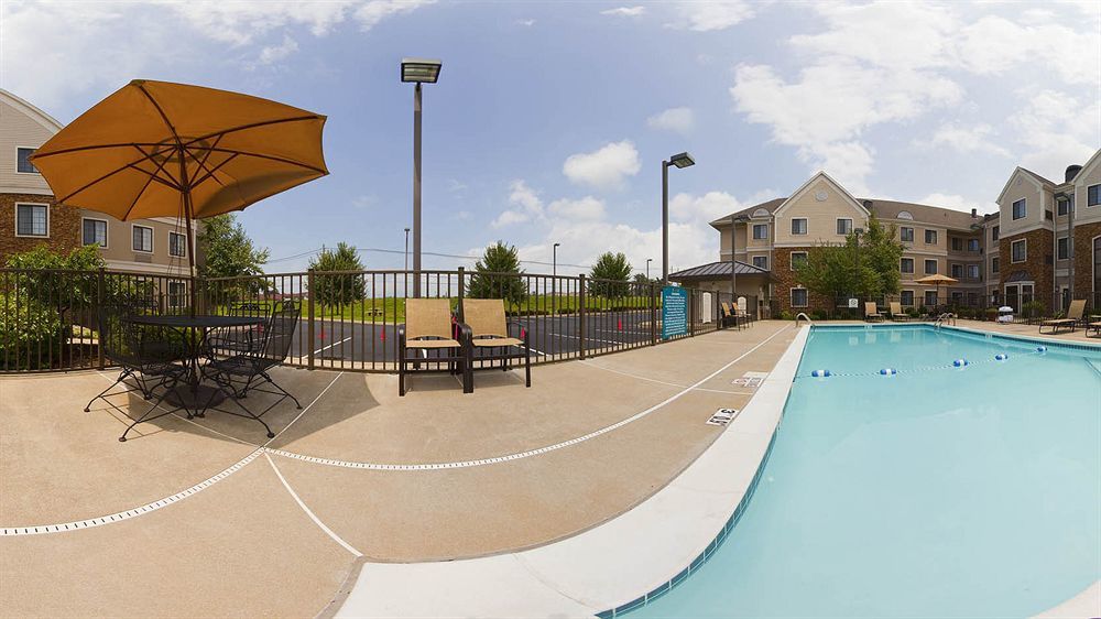 Staybridge Suites Louisville - East By Ihg Exteriör bild